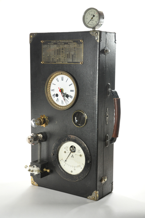 Travel Clock - sx h700